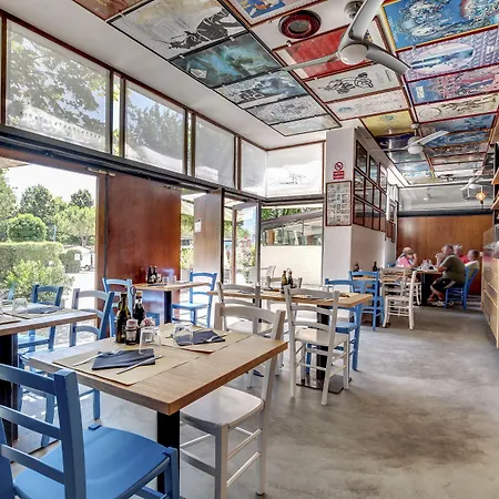 مخيم فوسينا 3*