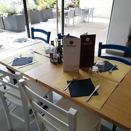 캠핑 푸지나 3* 말콘텐타