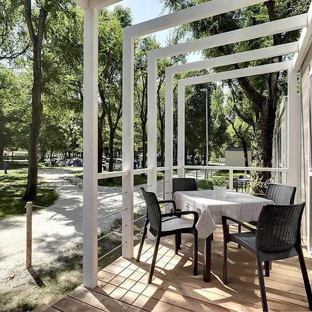 مخيم فوسينا